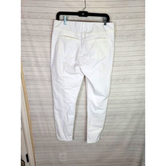 SOFT SURROUNDINGS THE ULTIMATE PULL ON SKINNY JEANS IN WHITE, SZ MEDIUM - Picture 10 of 14